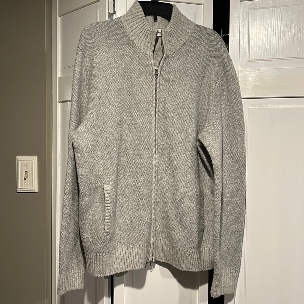 Men’s zip up cardigan sweater